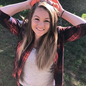 Meet your Posher, Nicole